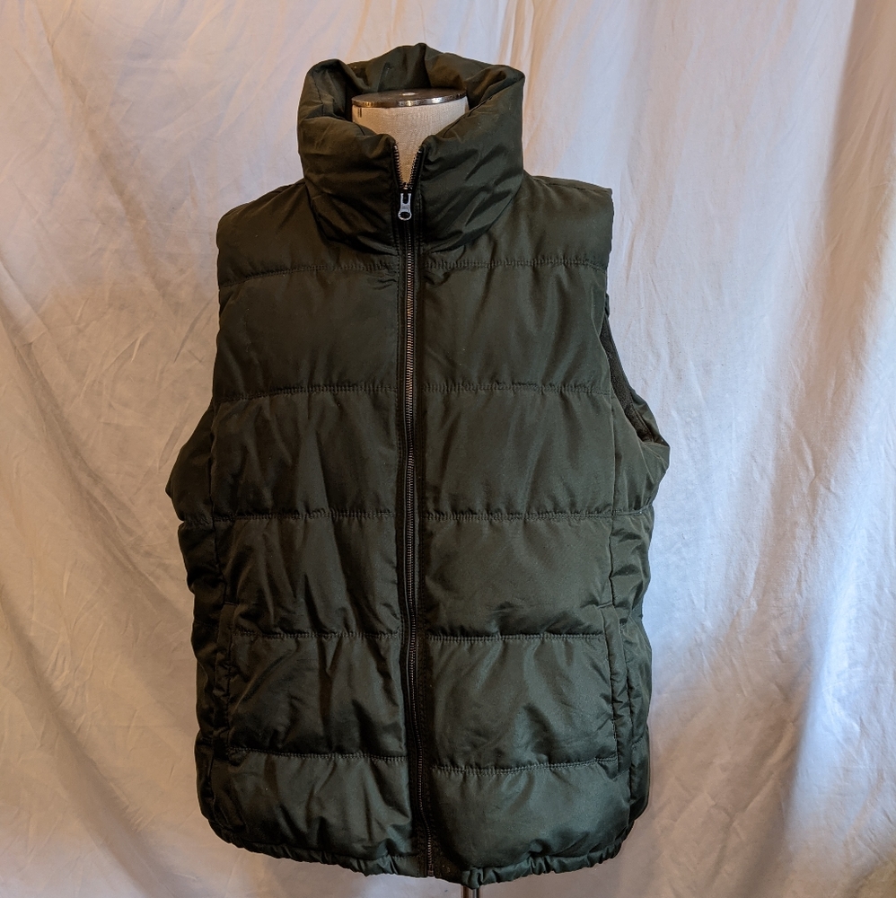 Women's Old Navy puffer vest XXL